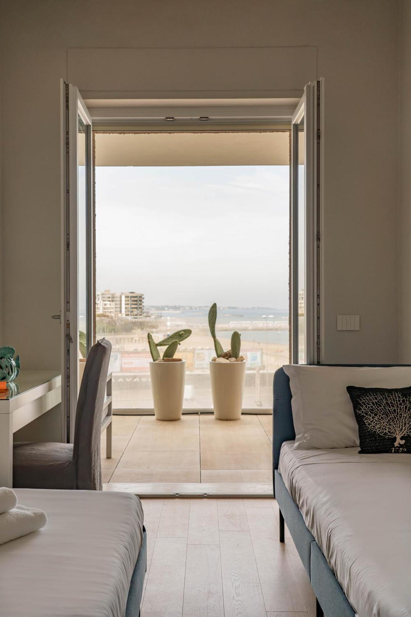 Palazzo Verdi Luxury Accomodation Bari Eksteriør billede